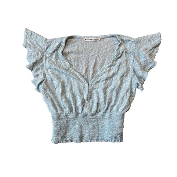 Abercrombie & Fitch Tops - Abercrombie & Fitch. Women's Tank/Crop top, size Small, Teal & White